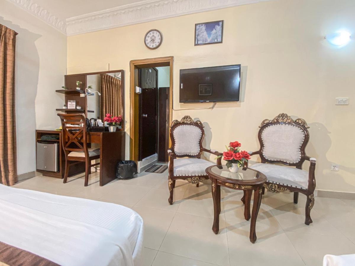 World Inn Hotel Karachi Exterior foto